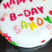 #tada #bday #birthdaycake is late... #proudofme #sugarpaste #cookingmama #delicious #chocolate and #vanilla